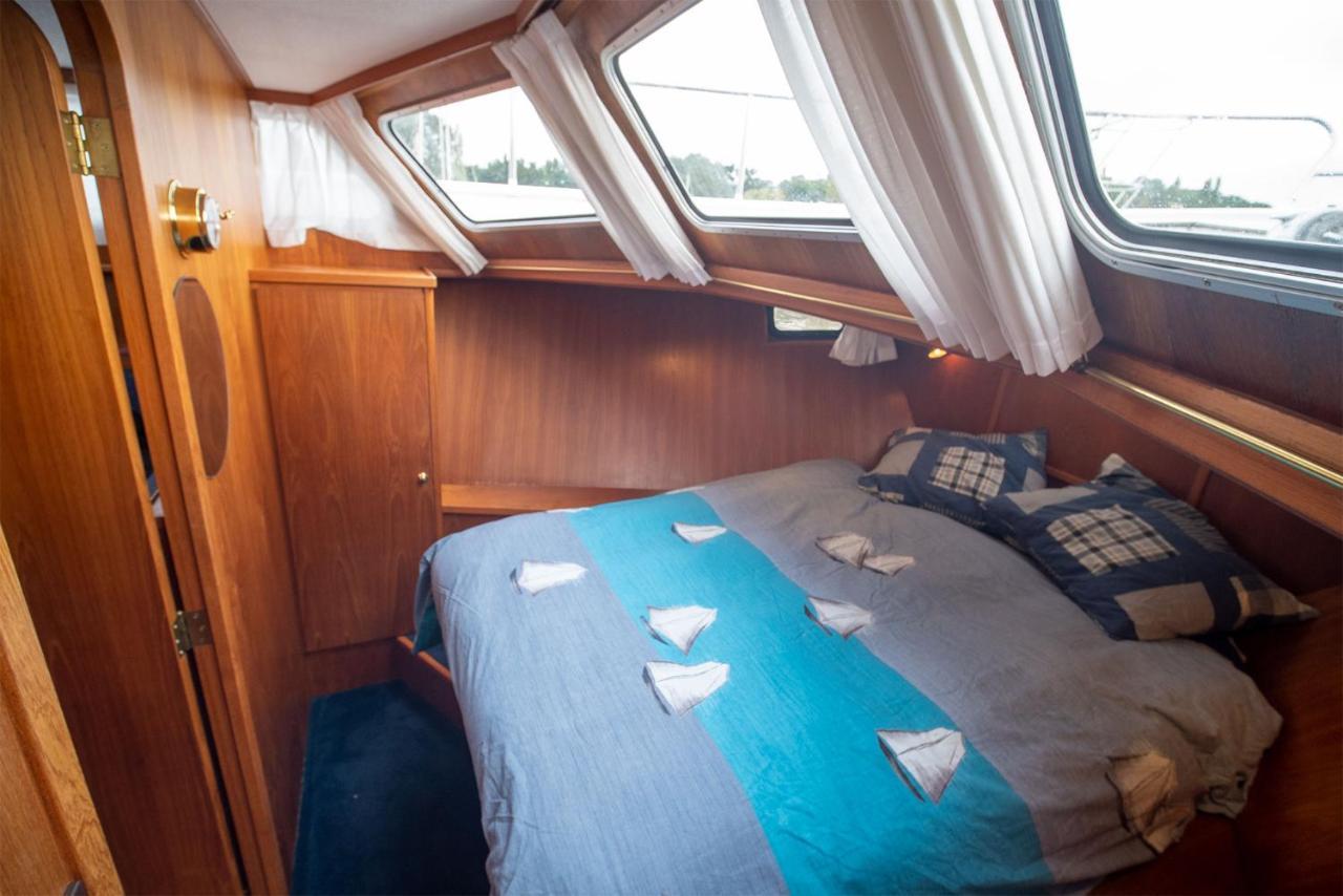 ホテル Vedette Hollandaise De 13 M Pour Sejour Insolite Nivillac エクステリア 写真